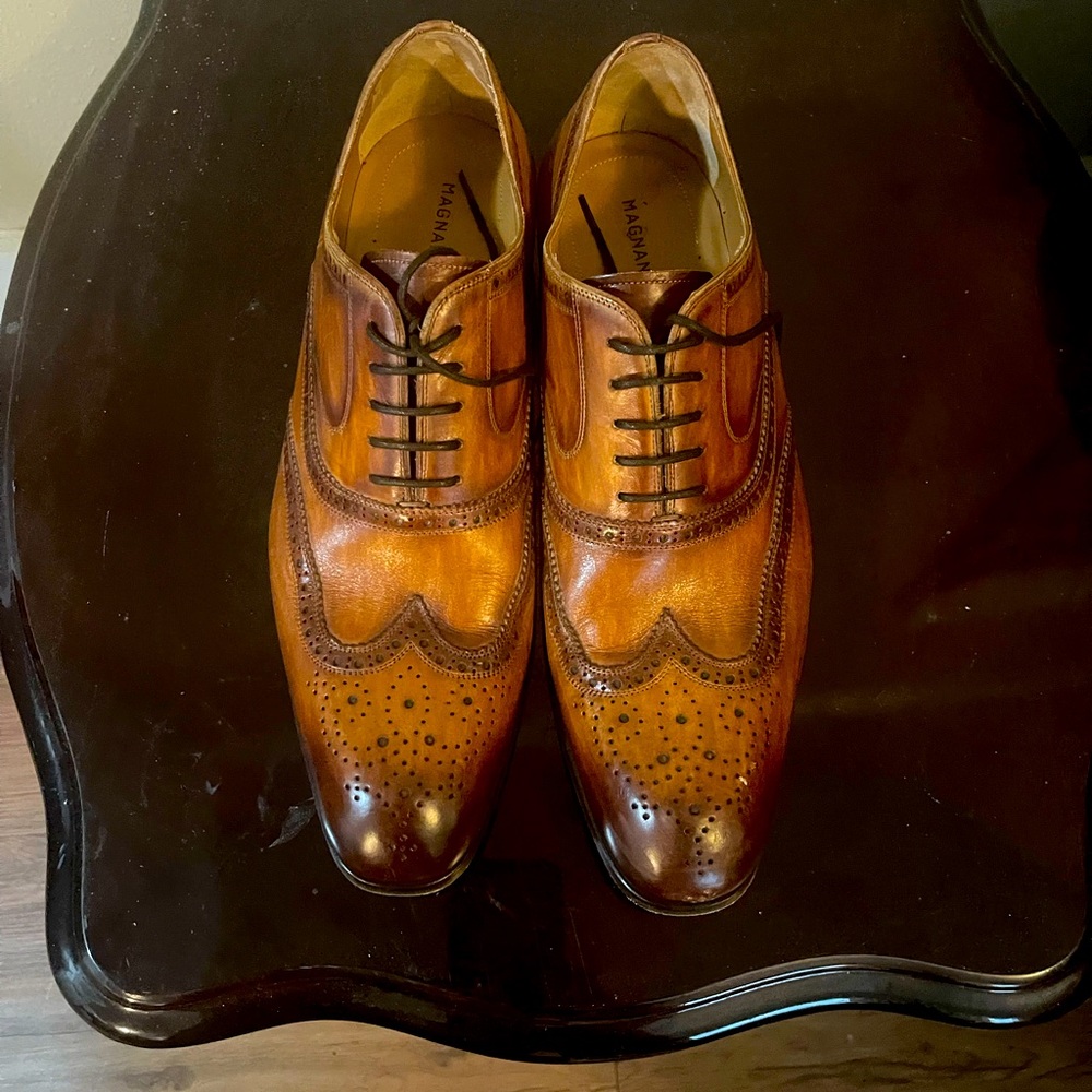 Magnanni Men's Brown Wingtip Brogue Leather Dress Shoes